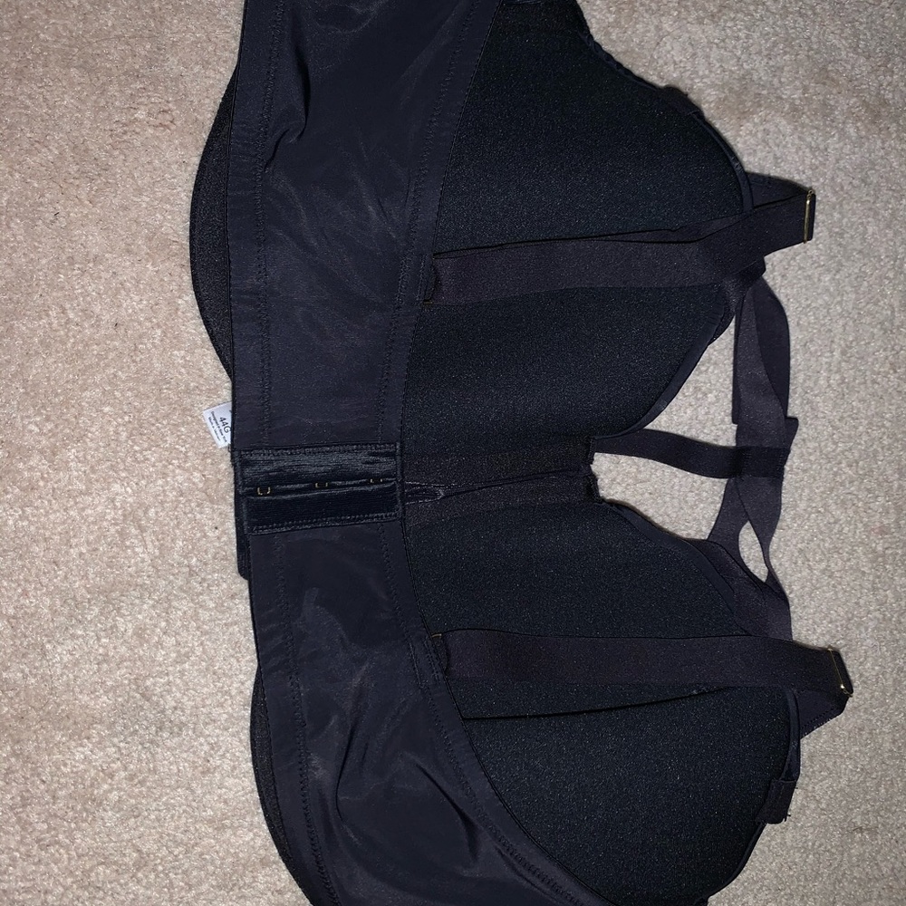 44G Adore Me Eileen Contour Bra